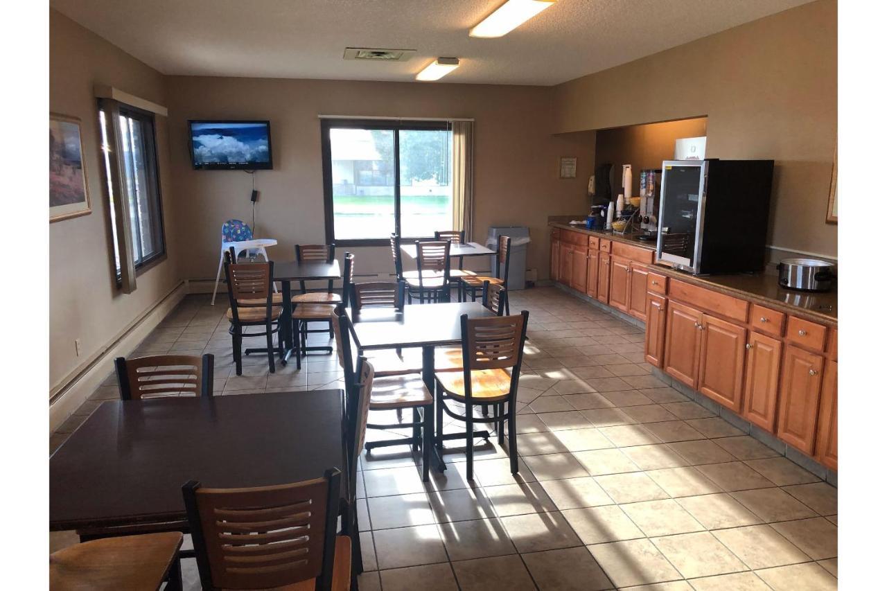 Oyo Hotel Glendive - Yellowstone River Экстерьер фото