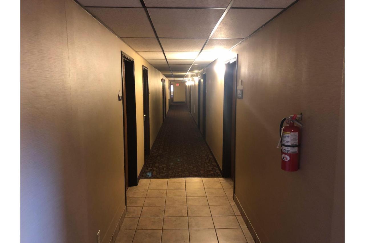 Oyo Hotel Glendive - Yellowstone River Экстерьер фото