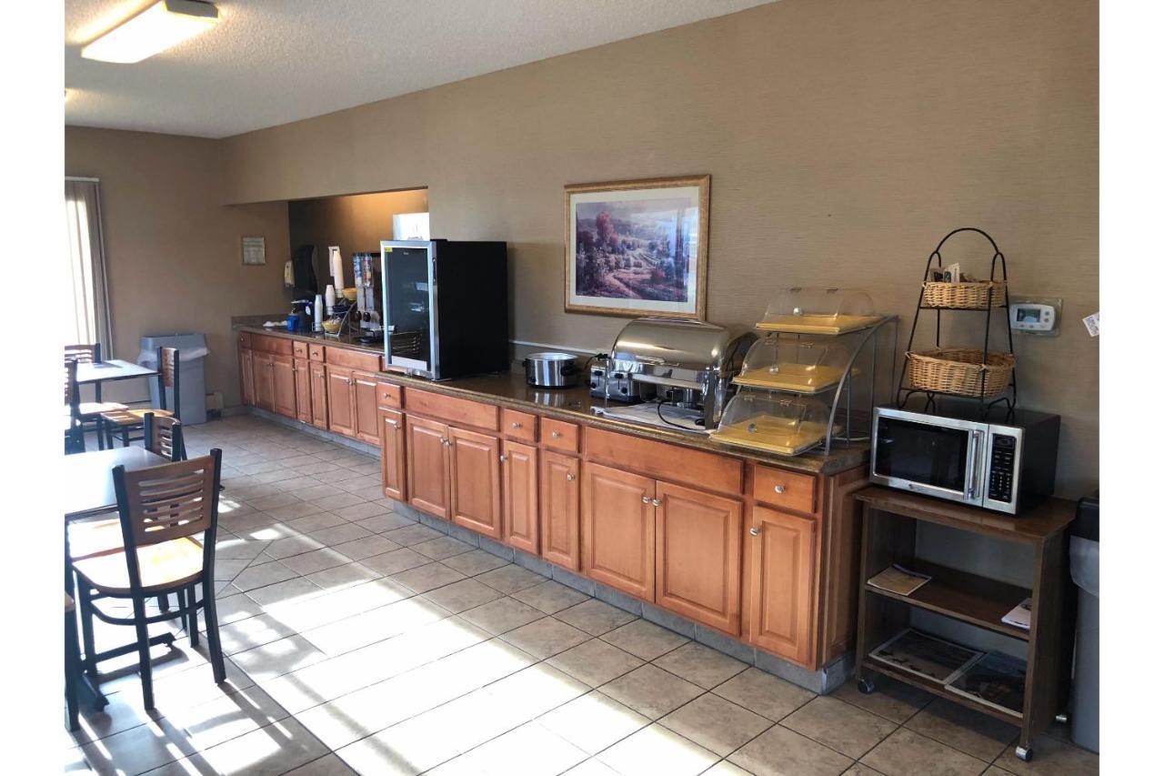 Oyo Hotel Glendive - Yellowstone River Экстерьер фото